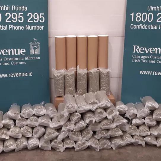 Servicio postal irlandés encuentra marihuana por valor de 800.000 euros en portadocumentos
