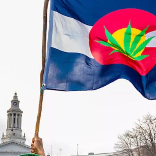 Colorado inicia el proceso de “perdón” para las personas con delitos menores relacionados con el cannabis