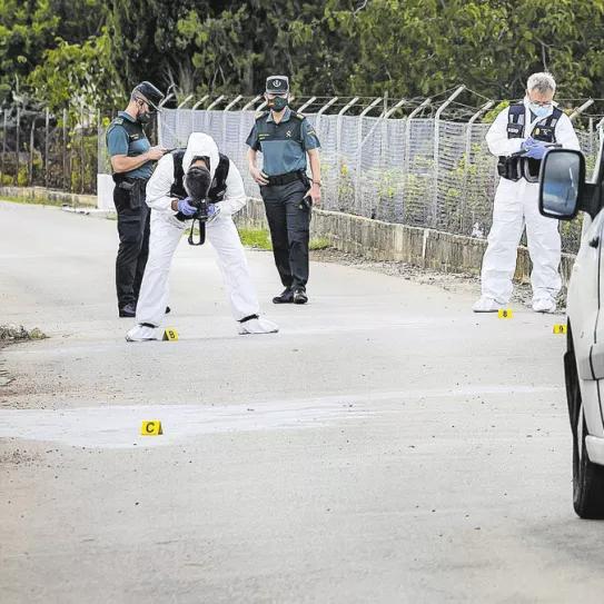 Mata al ladrón le que robó dos plantas de marihuana