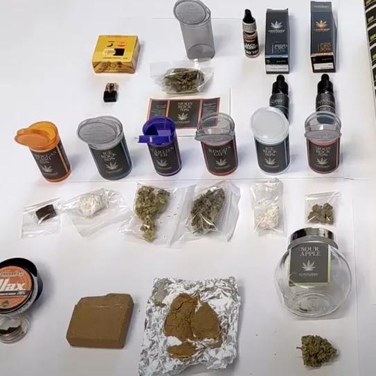 La policía de Málaga interviene cinco tiendas de CBD 