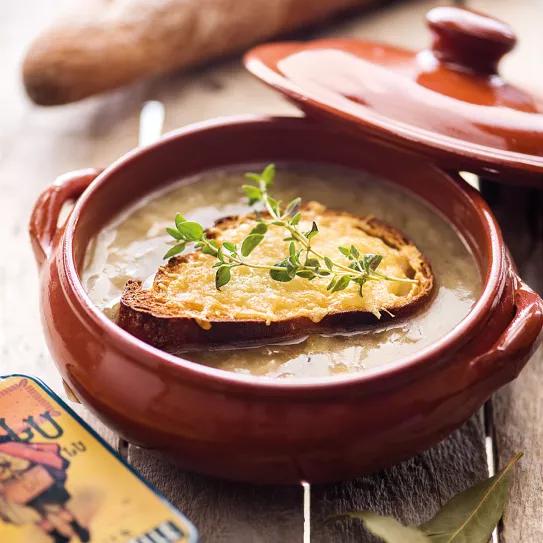 Sopa de cebolla gratinada Hard Diesel