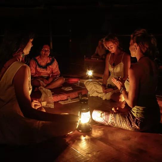 Un estudio observacional sugiere que las prácticas ceremoniales con ayahuasca mejoran el bienestar