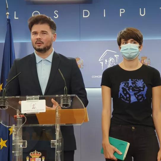 Más País y ERC presentan dos leyes para regular el cannabis en España