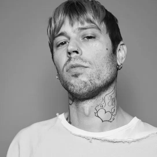 Goa: alergia a las etiquetas