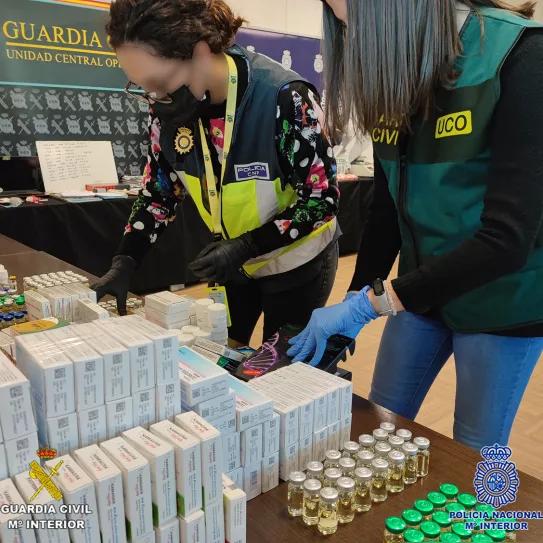 La policía desmantela una organización que producía anabolizantes ilegales