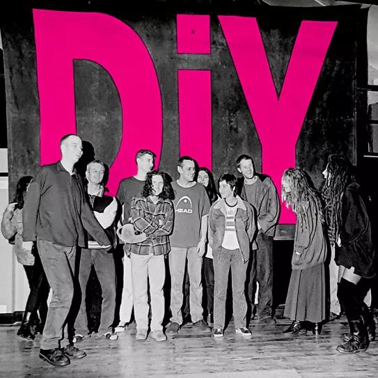 DiY y el movimiento Free Party: dejarse las neuronas en la lucha por el derecho a la fiesta