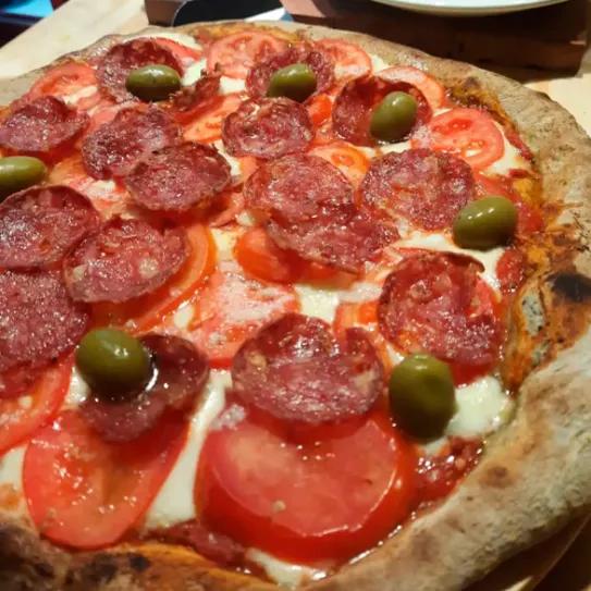 Presentan en Argentina la primera pizza elaborada con harina de cáñamo