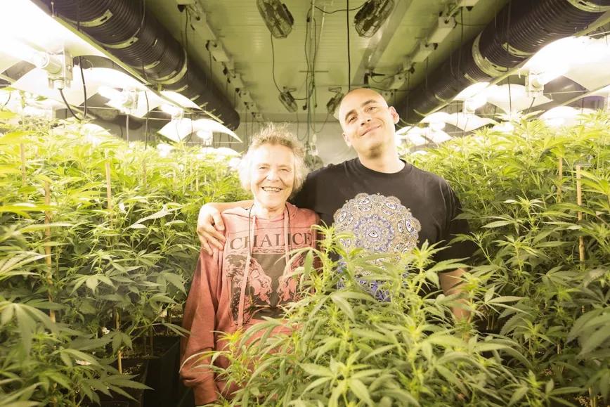 El Gato con su amiga, la legendaria MIla Jansen