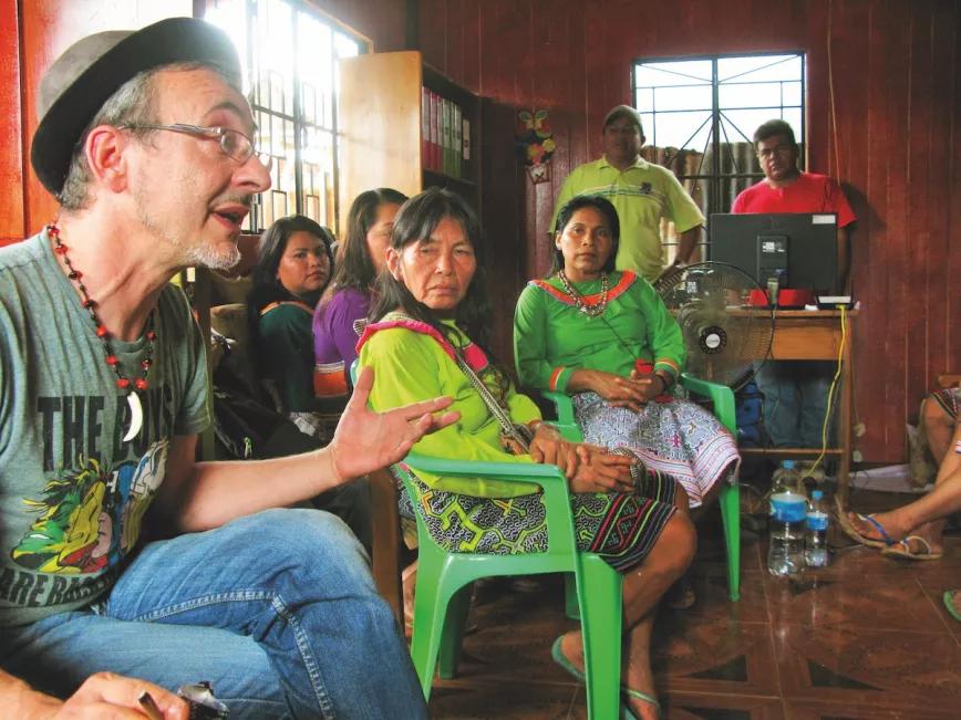 En la sede de Pucalipa de Coshicox, durante una asamblea con shipibos