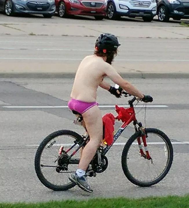 No es Ignatius Farray