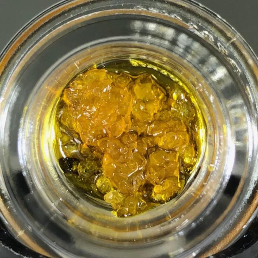 Kush Master Live Resin: Se rumorea que es el mejor concentrado que hay en el mercado de Colorado. Se puede conseguir con precios entre los 40 y los 80 dólares. Oro en todos lo sentidos.