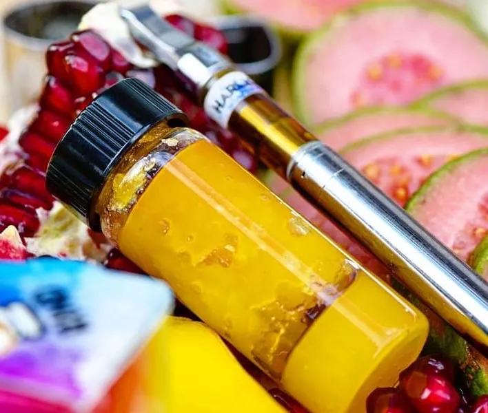 Extractioneering HTFSE: Las siglas son de High Terpene Full Spectrum Extract. Cada cartucho traen mucho de esta buena mandanga.