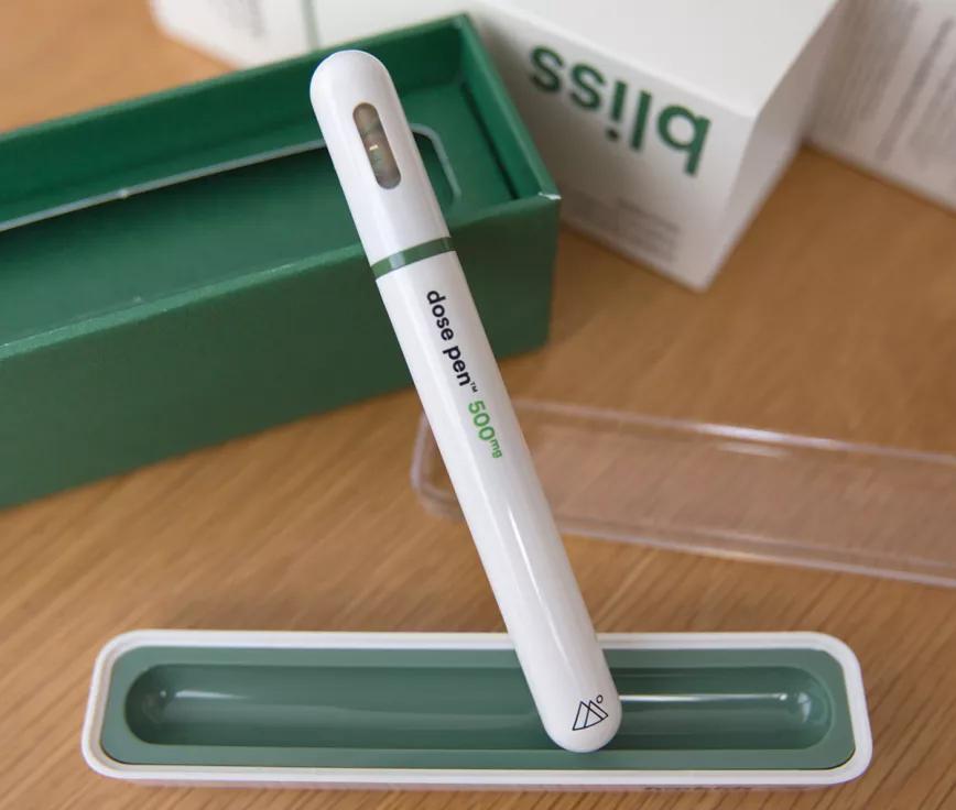 hmbldt: Está pensado para cannabis medicinal pero se puede usar perfectamente con THC. La ventaja que tiene es que puedes controlar muy bien las dosis que tomas.