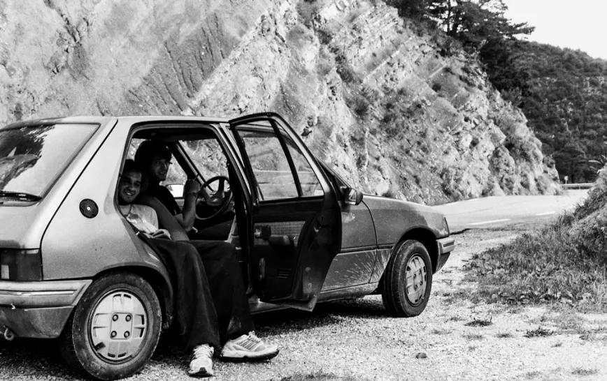 Coche-casa en los Altos Alpes