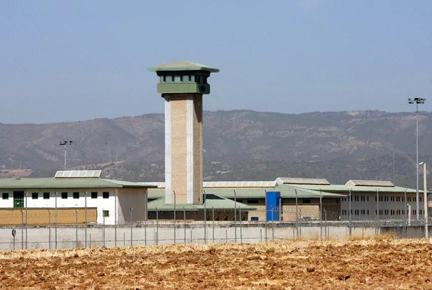 188 policías están en prisión por delitos, la mayoría por drogas