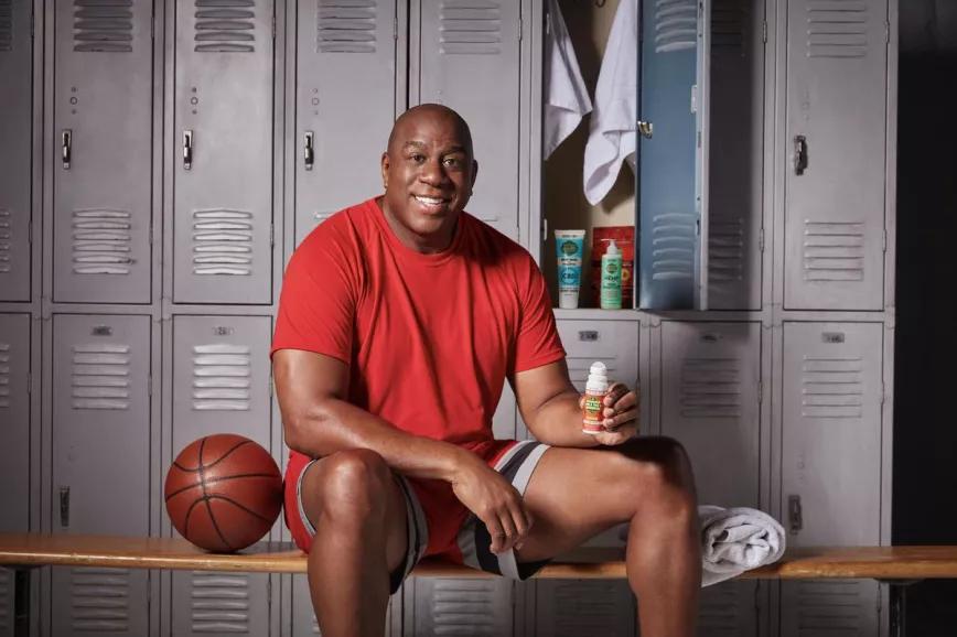 Leyenda del baloncesto Magic Johnson se mete al negocio del CBD