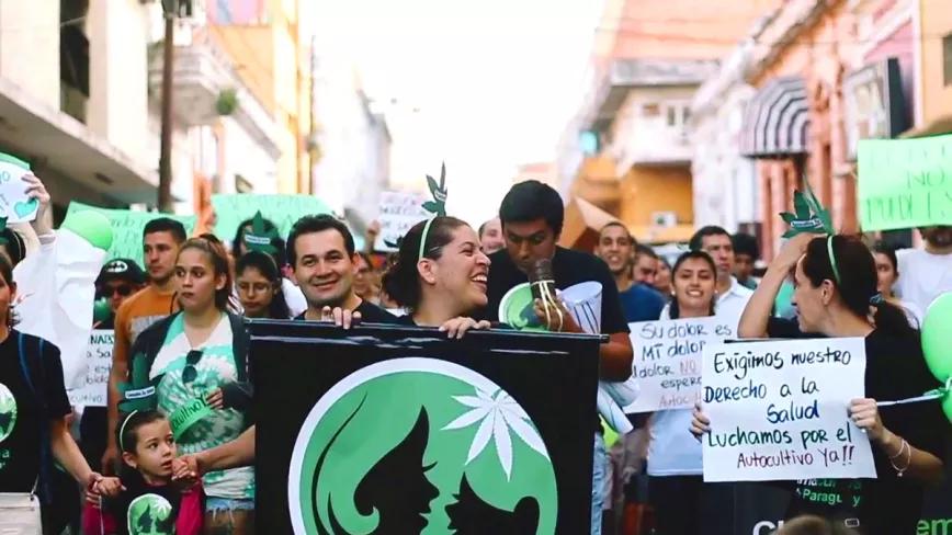 Asociación Mamá Cultiva pide que no se relacione a las mujeres con el tráfico de marihuana