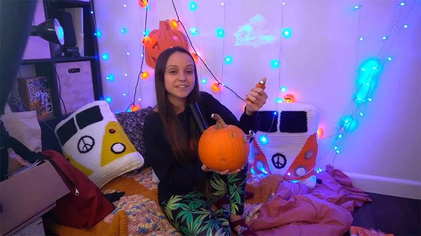 ¿Cómo hacer una “calabaza bong”?