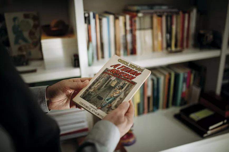 Biblioteca de Oriol Romaní