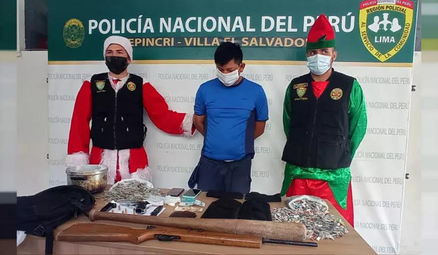 Policías vestidos de Papá Noel y duendes detienen a traficantes en Lima 