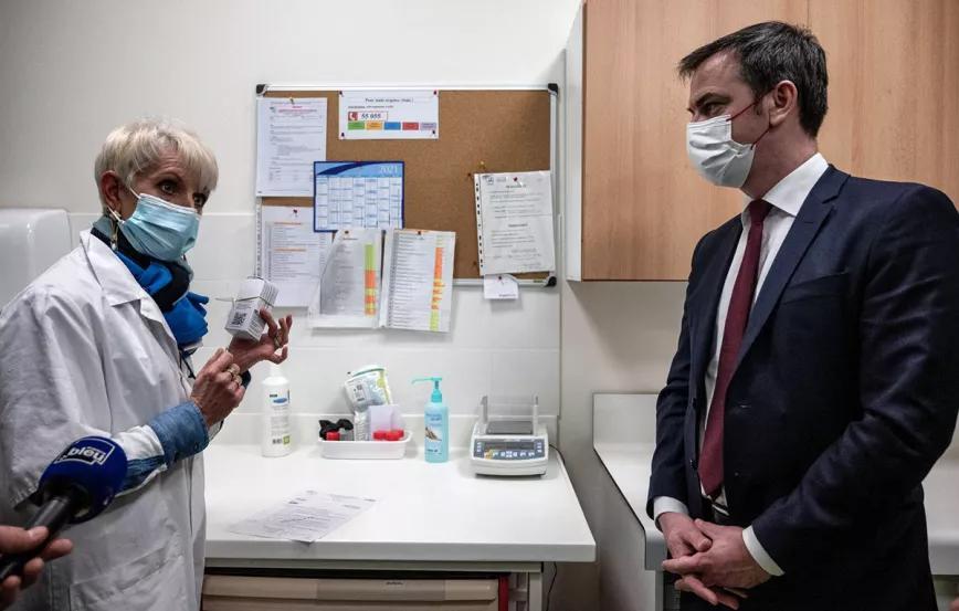 Francia inicia la dispensación de cannabis medicinal para 3000 pacientes