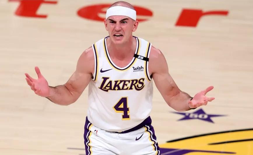 Detienen al jugador de la NBA Alex Caruso por llevar un grinder con restos de cannabis en Texas