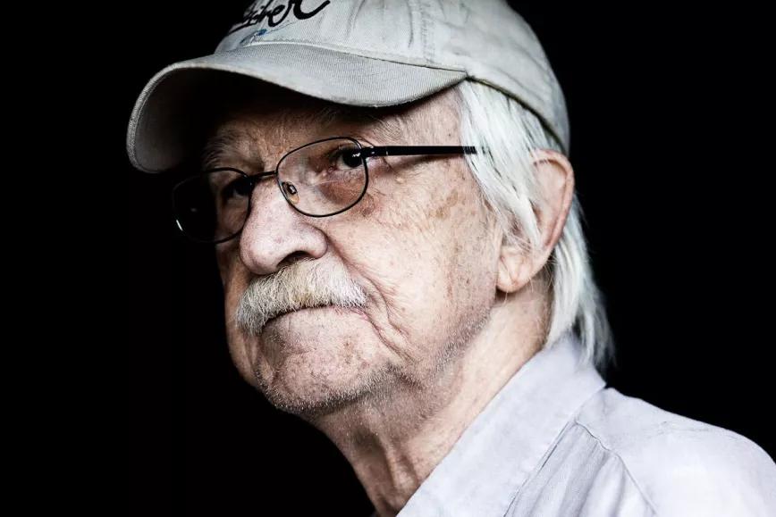 El Ayuntamiento de Madrid aprueba erigir una estatua al filósofo Antonio Escohotado