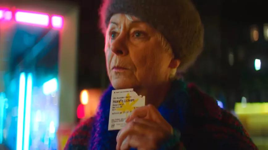 El metro de Berlín pone a la venta billetes comestibles rociados con aceite de cannabis 