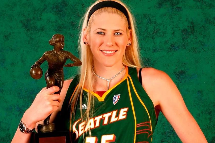 La estrella del baloncesto Lauren Jackson anuncia su regreso gracias al cannabis medicinal
