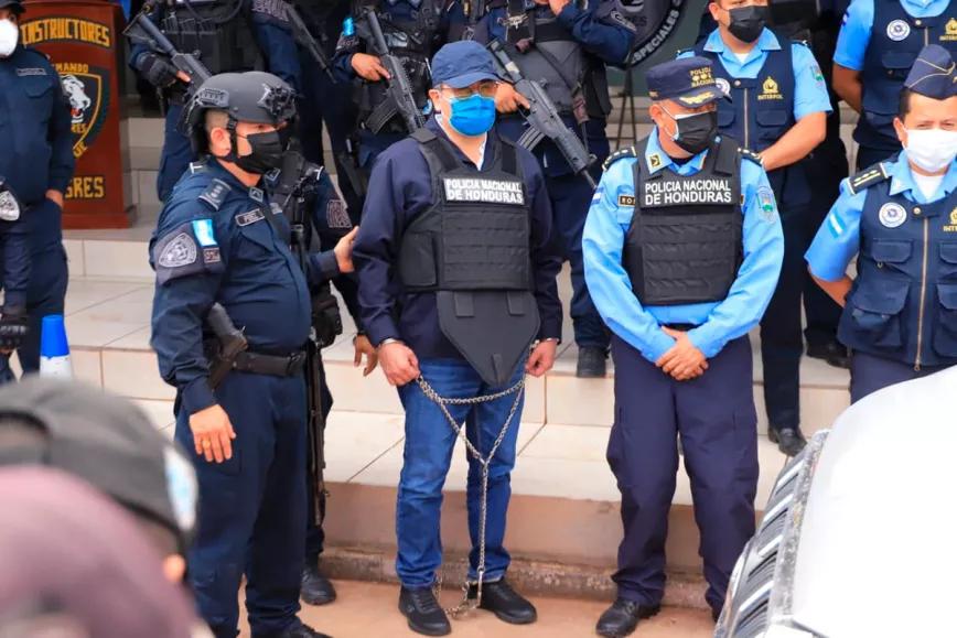 Detienen al expresidente de Honduras por narcotráfico