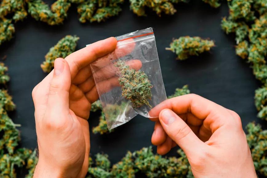 Israel despenaliza la posesión de cannabis y permitirá eliminar antecedentes penales