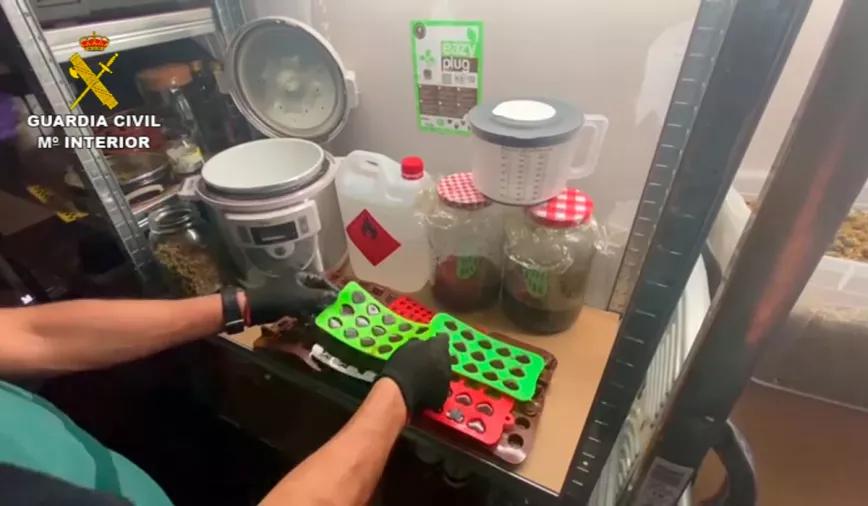 Detenidos en Tarragona por fabricar gominolas con marihuana 