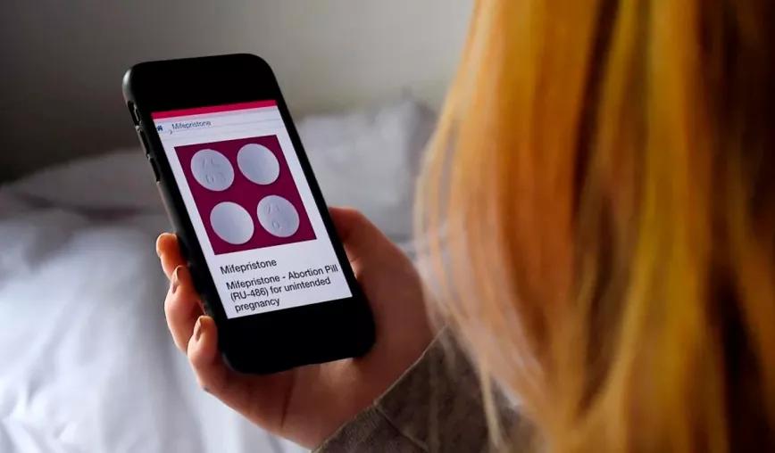 Facebook e Instagram eliminan post de quienes facilitan pastillas abortivas 
