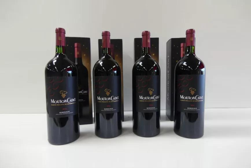 Descubren 300 kilos de MDMA líquido ocultos en botellas de vino francés