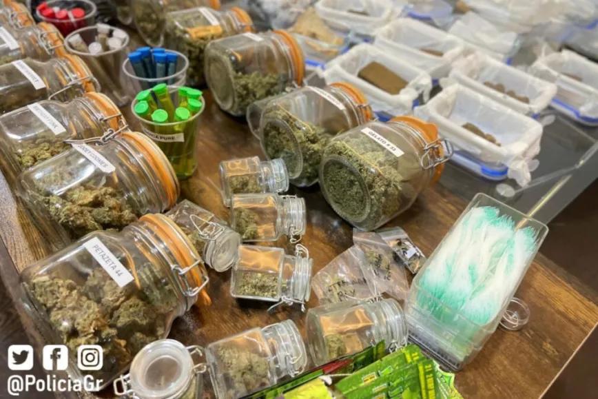 Precintan un club de cannabis en Granada y detienen a sus tres responsables 