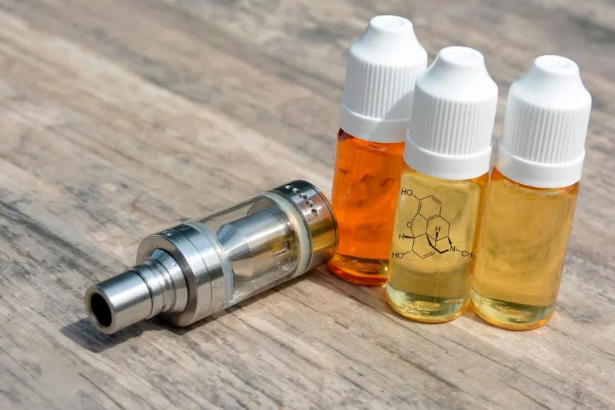 Detectan opioides en líquidos de vapeo del mercado negro galés