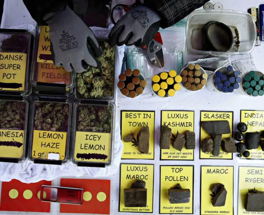 El Gobierno danés quiere cerrar del mercado de cannabis de Christiania
