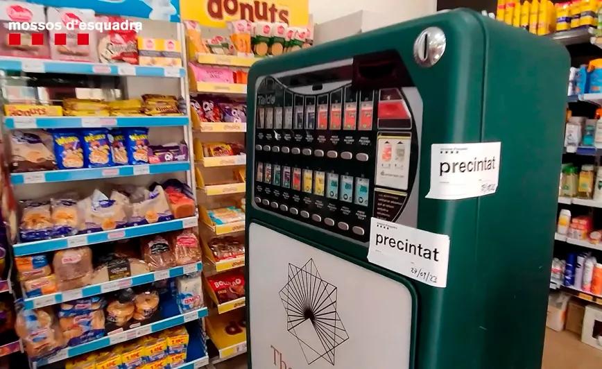 Detienen a los responsables de una empresa de máquinas de CBD 