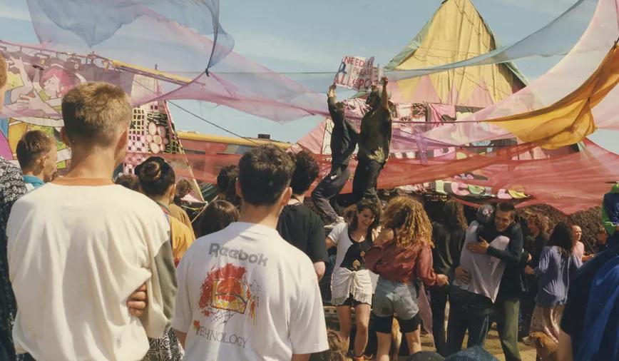 DiY y el movimiento Free Party: dejarse las neuronas en la lucha por el derecho a la fiesta