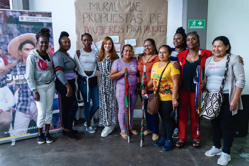 “Mural de mujeres para mujeres”, Gloria Miranda no olvida la importancia de un enfoque feminista en las políticas de drogas.