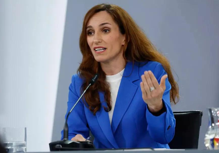 Mónica García abandona su promesa de la regulación integral del cannabis