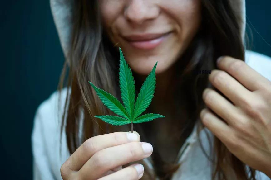 El consumo juvenil de cannabis disminuyó en la última década en EEUU