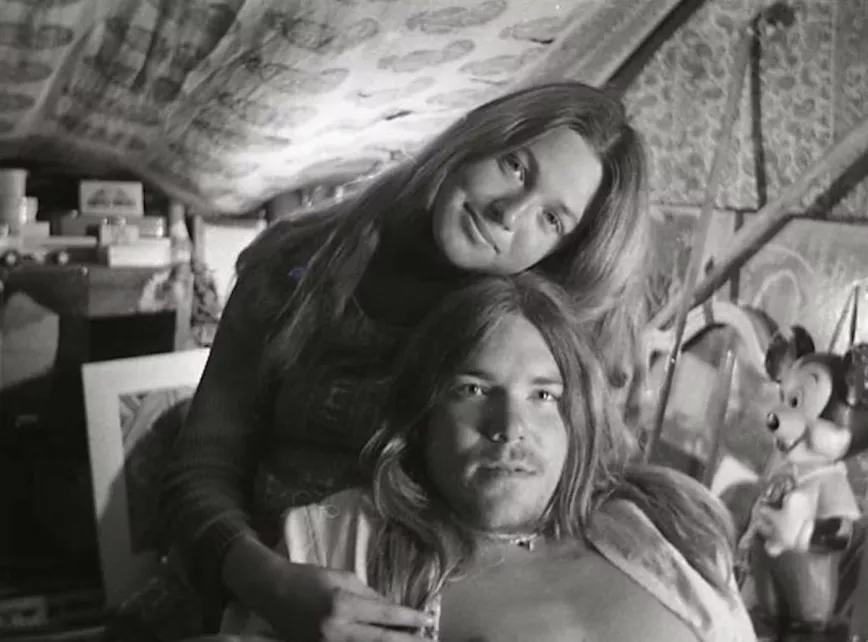 Skunkman y su esposa, Diana Anglade.