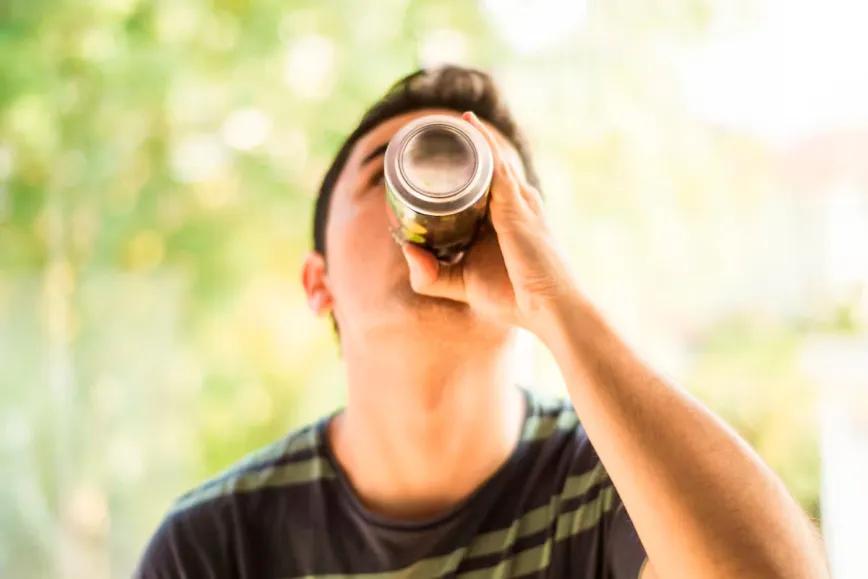 Varias empresas buscan voluntarios para probar bebidas con infusión de THC