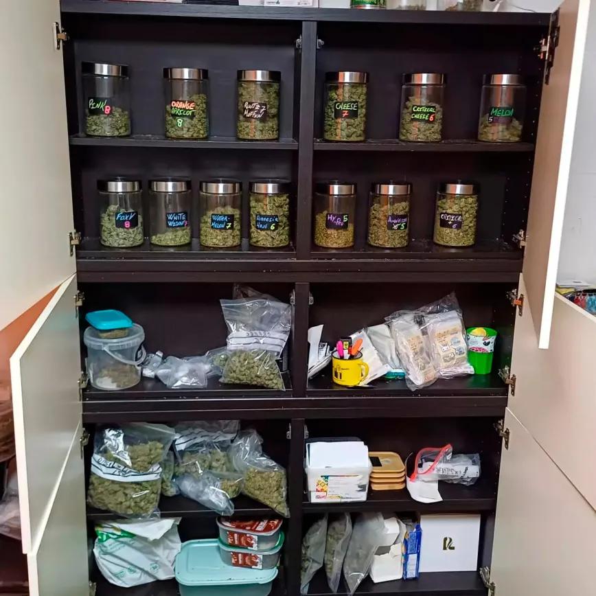 Cierran cuatro clubes de cannabis en Málaga tras una operación policial