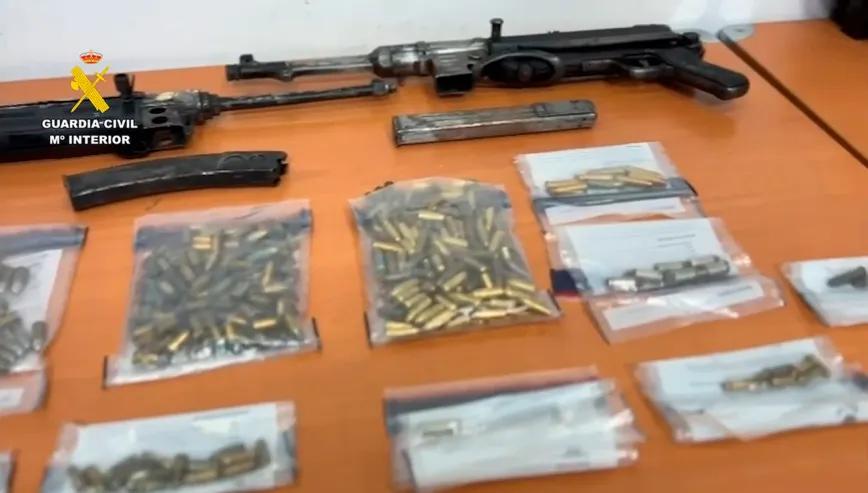 Detienen a dos hombres por asaltar un club de cannabis en San Fulgencio y extorsionar a su gerente