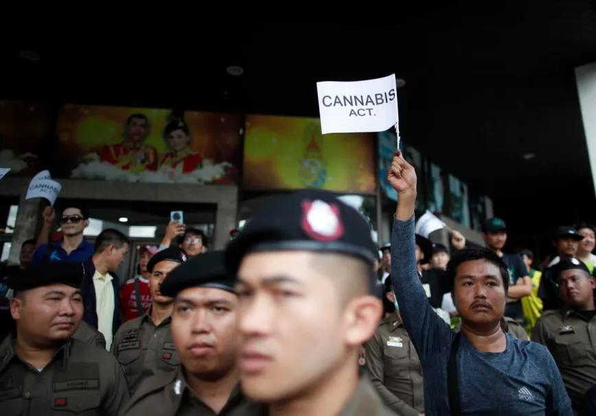 Tailandia limita el cannabis a uso médico tras tres años de despenalización