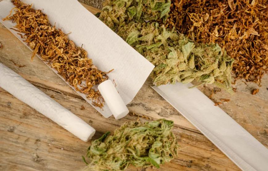 Mezclar tabaco con cannabis se vincula con mayor riesgo de ansiedad