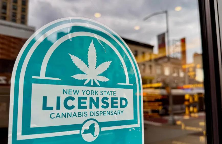 Cae 17% el precio del cannabis legal en Nueva York
