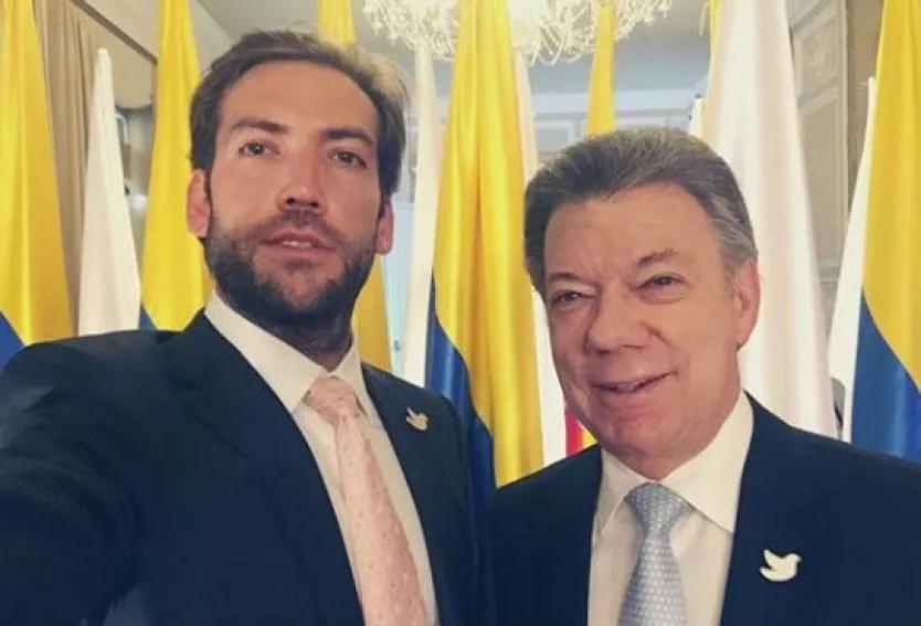 Martín Santos junto a su padre, el expresidente Juan Manuel Santos